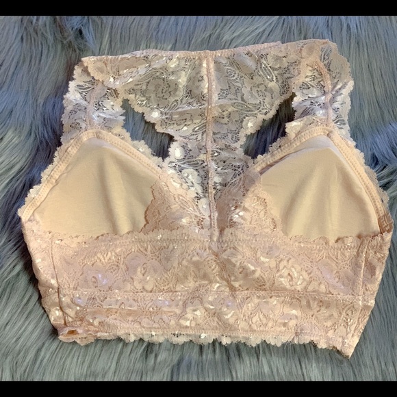 Nude lace Bralette - Picture 3 of 3